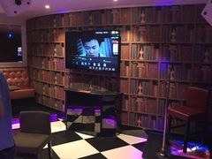 -悦SHOW 量贩式KTV(宝龙广场店)