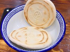 白吉馍-果渊斋老米家泡馍馆(大雁塔店)