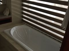 -兴芮温泉度假区