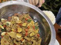 -湖南人家湘菜馆(镇江路店)