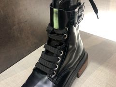 -伦敦比斯特购物村
