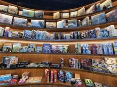 -废柴猫概念馆·桌游电玩卡牌(人广世茂店)