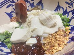 -蜗牛小馆醉乡民谣云南菜(惠新西里店)