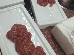 -四囍码头海鲜烧烤自助火锅(外滩南京东路悦荟广场店)