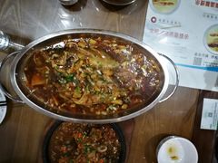 -临街徽菜馆·正宗黄山味