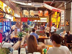 -李犟大爆鳝面·手工蟹黄包(湖滨西湖店)