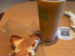 -奈雪的茶(M+世纪都会广场店)
