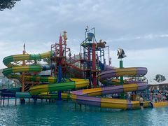 -沈阳龙润夏宫温泉水乐园