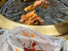 -蚂蚁洞·烤肉大营地(上海静安大悦城店)