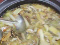 -菌之家·专业纯野生菌火锅·特色炒菌