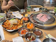 -姜虎东白丁烤肉(虹桥天地店)