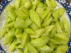 蒜泥黄瓜-清真·伊清阁餐厅