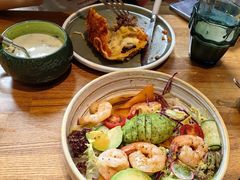 -Dragon Pizza•圆脸龙披萨·牛排餐厅