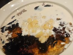 -RUXU入续糖水铺与包(卓悦中心店)