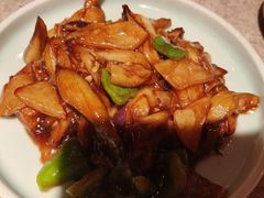 -同合居·非遗东北菜(西城红场店)