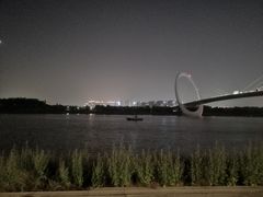 -南京眼步行桥