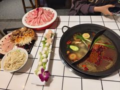 -伍师兄市井火锅(东部星悦天地店)