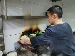 -曹宝林砂锅麻辣烫(星光路店)