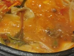-贵府酸汤牛肉火锅·贵州老字号(飞山街店)