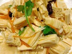 -蘸小院铁锅炖·蘸酱菜·东北菜(怀远门店)