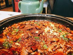 秦椒水煮牛肉-金牌老碗时尚陕菜(王府井百货店)