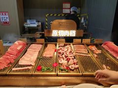 -山焱·炭火自助烤肉(周浦万达店)