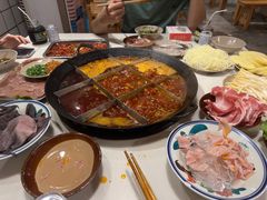 -岗上渣渣老火锅(两路口店)