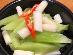 翠绿泡藕尖-胖哥俩肉蟹煲(万国店)