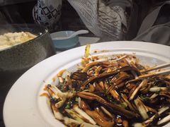 -魏铭鱼头捞饭(晋阳路店)