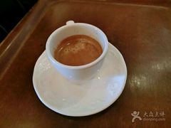 -大象咖啡馆