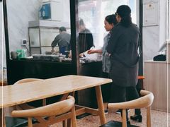 -白翔甜食店