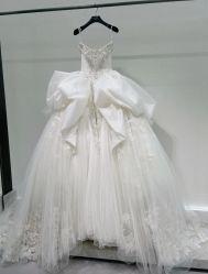 -南京宝娜嫁衣婚纱礼服馆(中央路店)