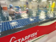 -蓝旗亲子游泳(范湖万达广场店)