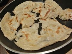 手撕饼-小金鬼·煎饺·鸽子汤