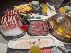-牛村来人潮汕牛肉火锅(西单店)
