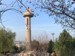 -鹦鹉寺公园