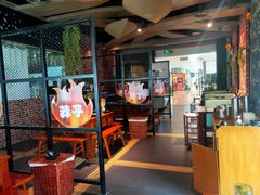 大堂-莽子老火锅(大坪店)