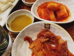 -喇喇排骨火锅·传统韩式脊骨汤(望京西园总店)