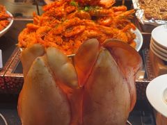 -雍容荟帝王蟹活龙虾展台自助(IFS黑金店)