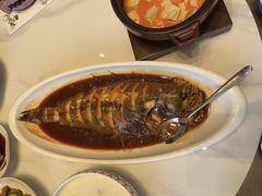 酱焖大鲽鱼-梅飞酒家(名辉豪庭店)
