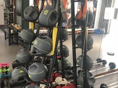 -爱健家高端社区健身工作室(丁香路店)