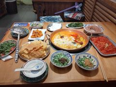 -洱火云南酸菜牛肉火锅(石景山当代商城店)