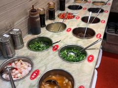 -滇香肴·云南菜蒸汽石锅鱼(云南北路店)