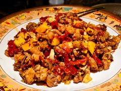 阿克苏苹果辣子鸡-相约·羊村小馆非遗手抓肉(七一酱园店)