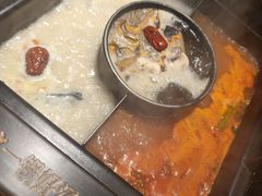 -老牌坊云南鱼豆花火锅(嵩山店)