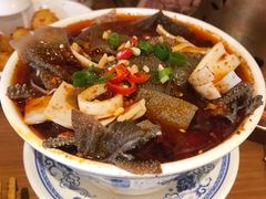 -炉小二铜锅牛蛙•川湘菜(三里屯店)