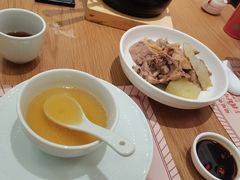 -顺风汤馆·广府粤菜(江宸天街店)