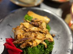 -菌自由丨野生菌火锅特色庭院餐厅(丽江古城店)