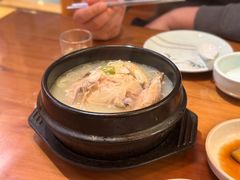 -长寿参鸡汤(朝韩风情街店)