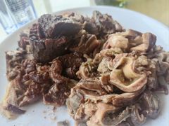 -闫家驴肉老店(华电一校店)